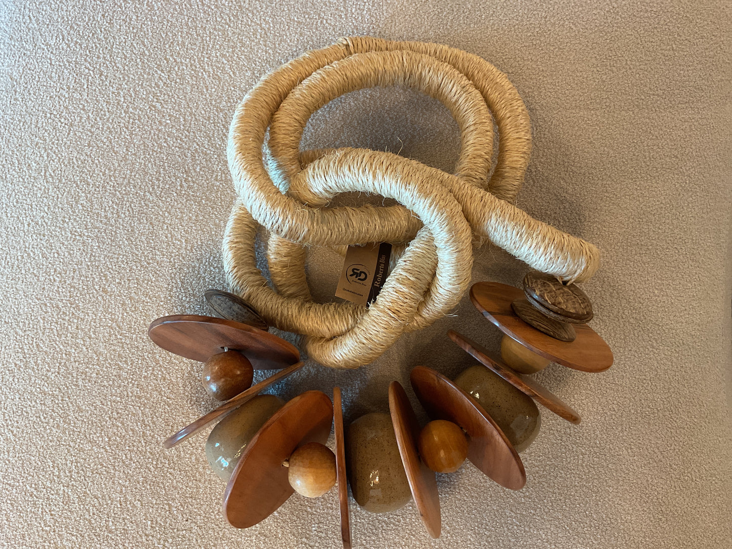Baniwa Madeira Nobre Elegant Handcraft Necklace