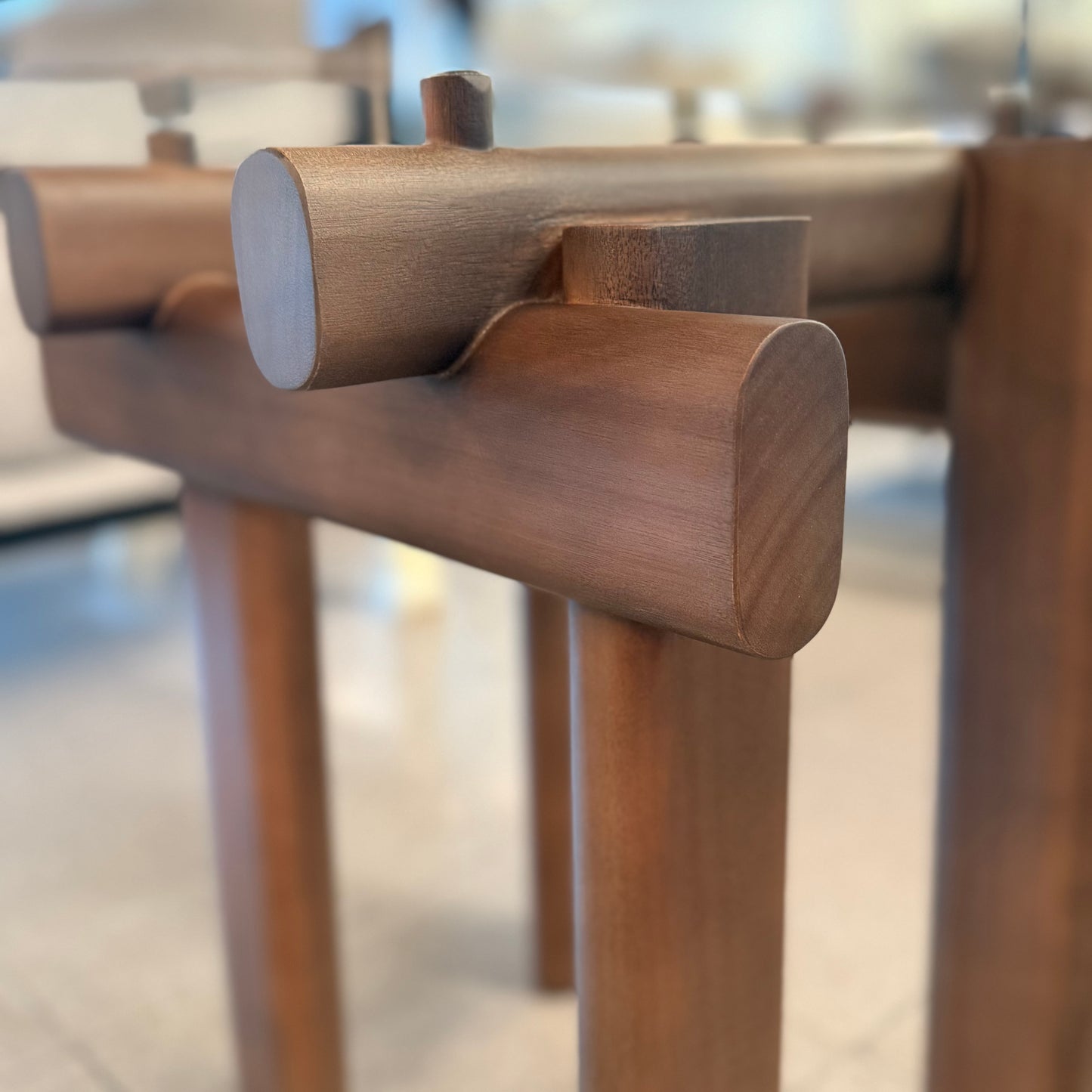 Mesa Lateral Sublime