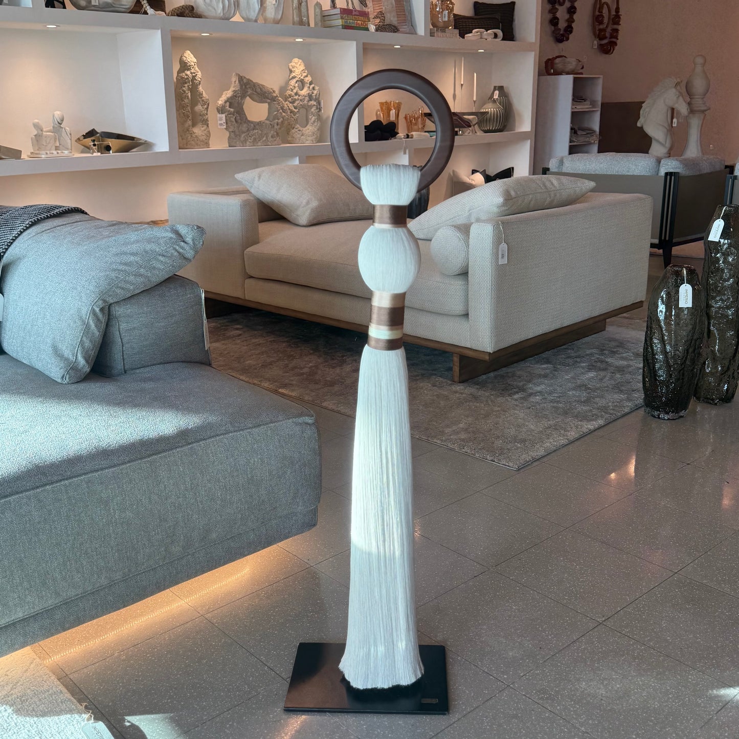 Tótem de piso Medium - 43"