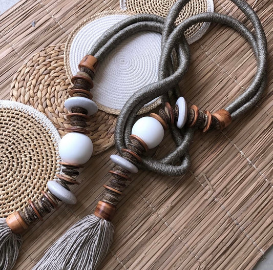 Porto Alegre Elegant Handcraft Necklace