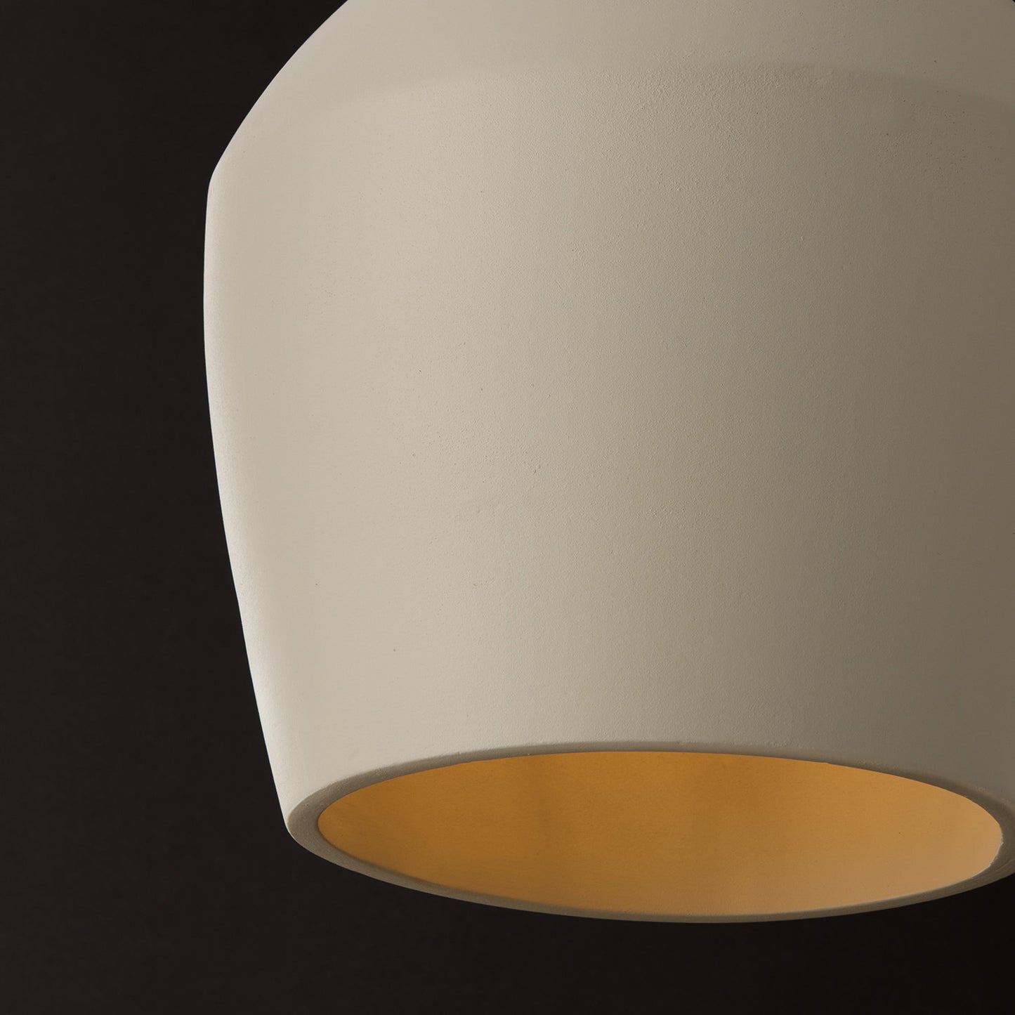Della Medium Pendant