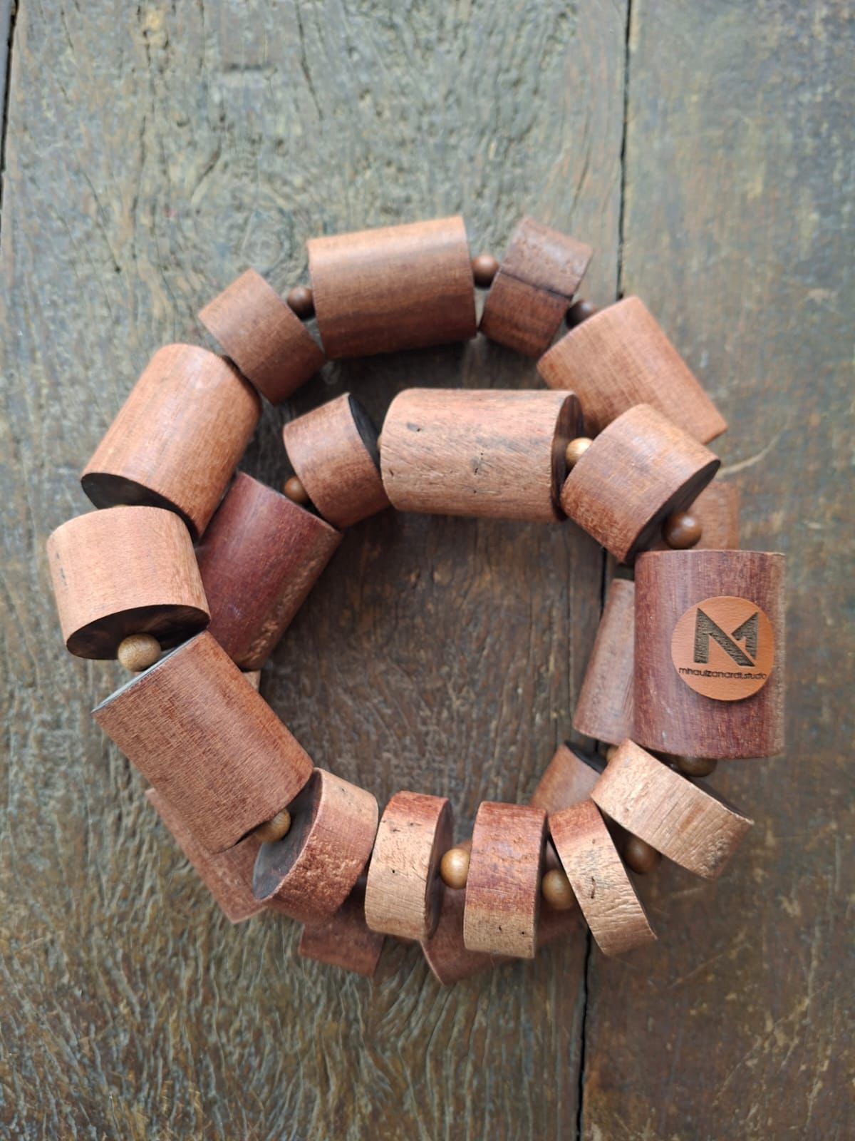 Escultura Omari