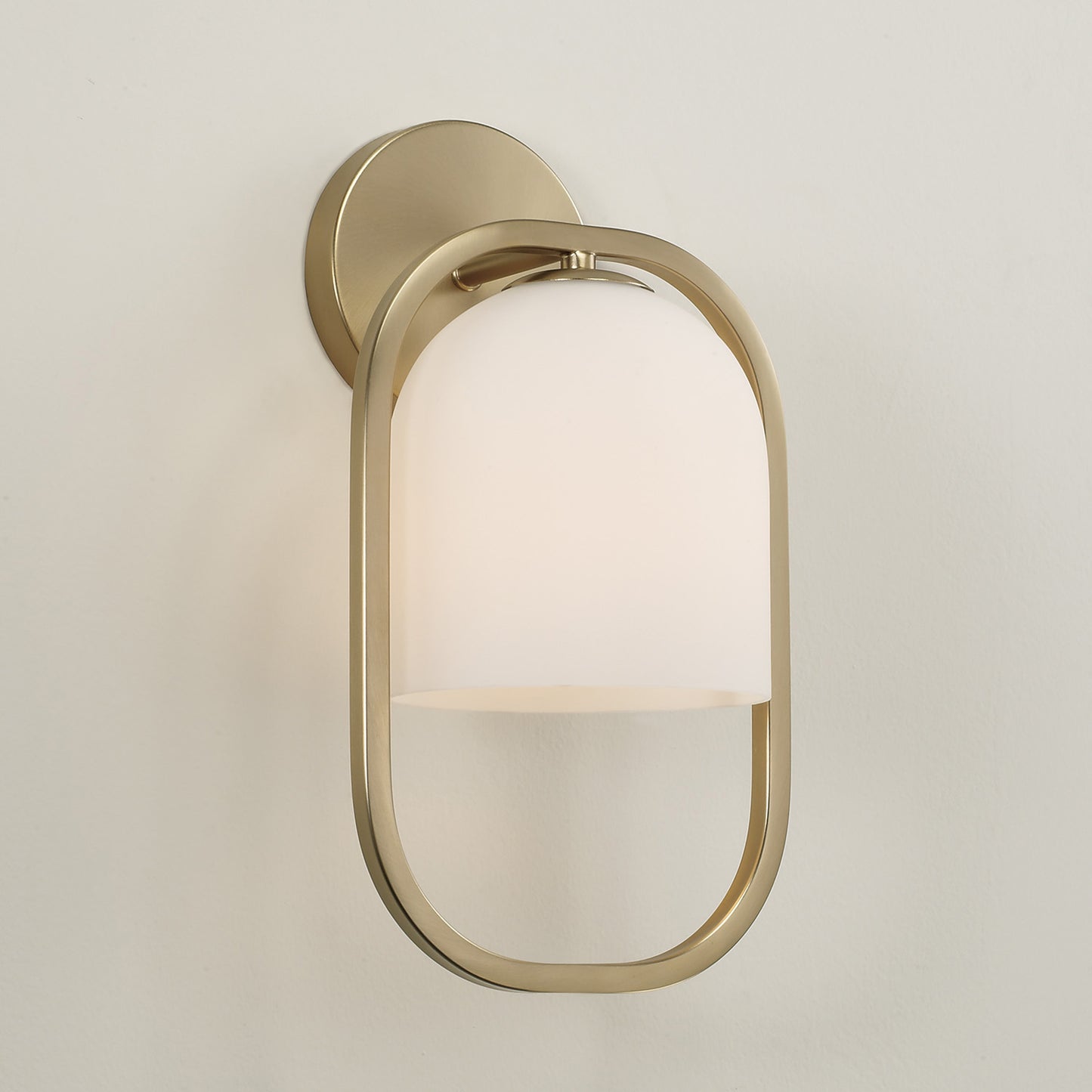 Zeek Capsule Sconce